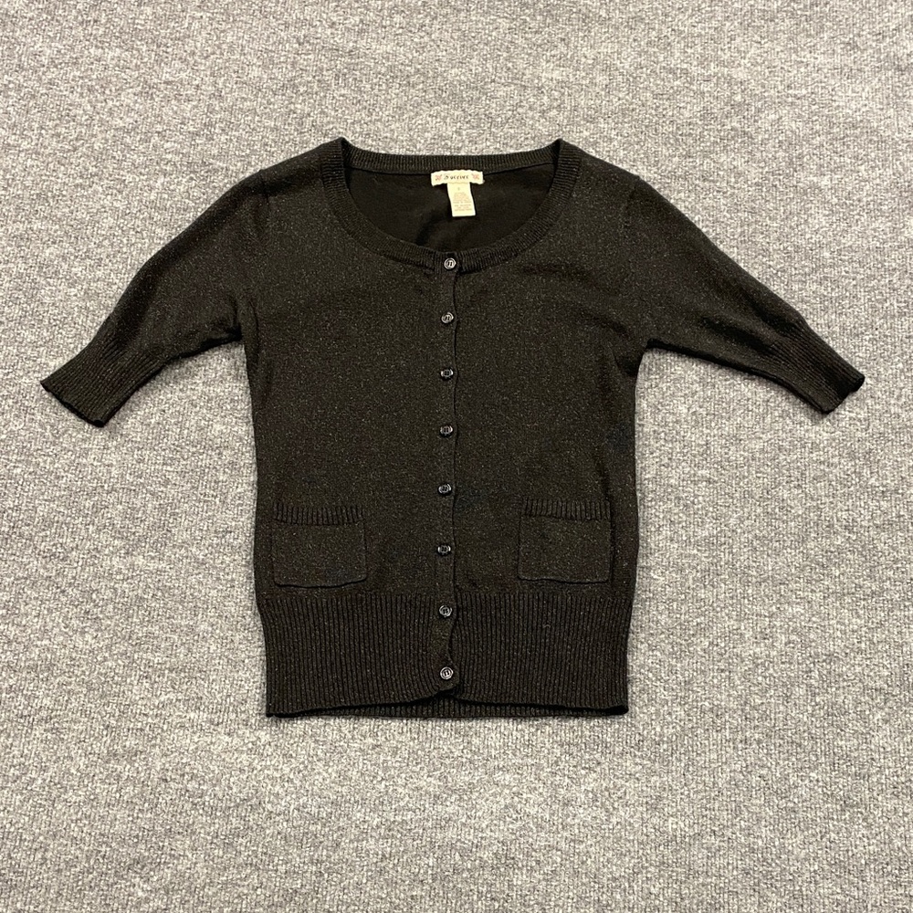 Forever 21 Black Short-Sleeve Button Cardigan with Pockets